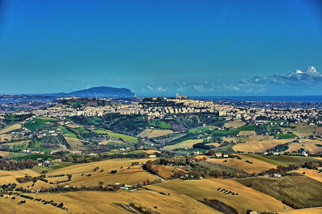 Alloggio "La Fonte" Fermo Exterior foto